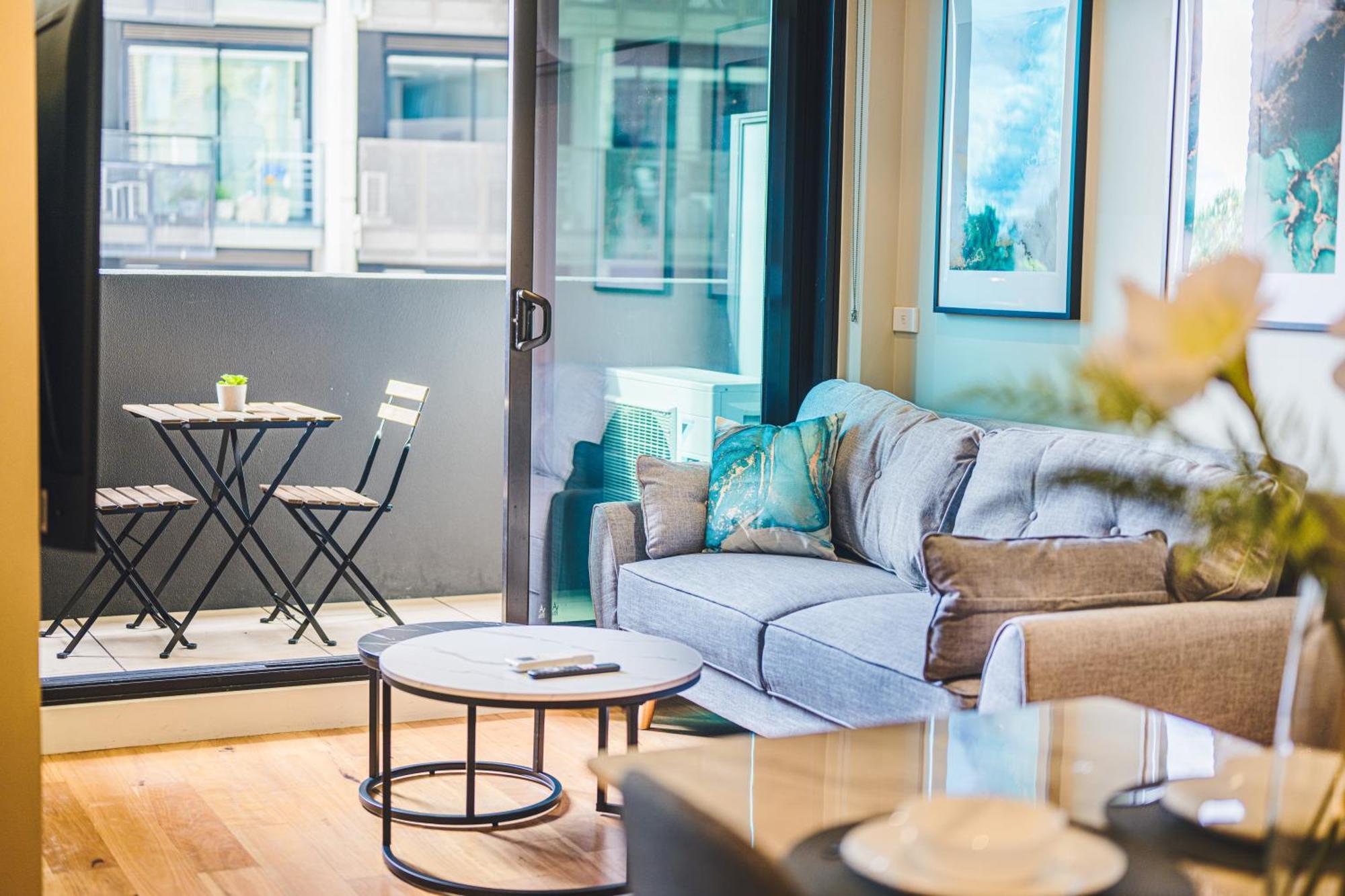 Molly'S Little Apartments Melbourne Eksteriør bilde
