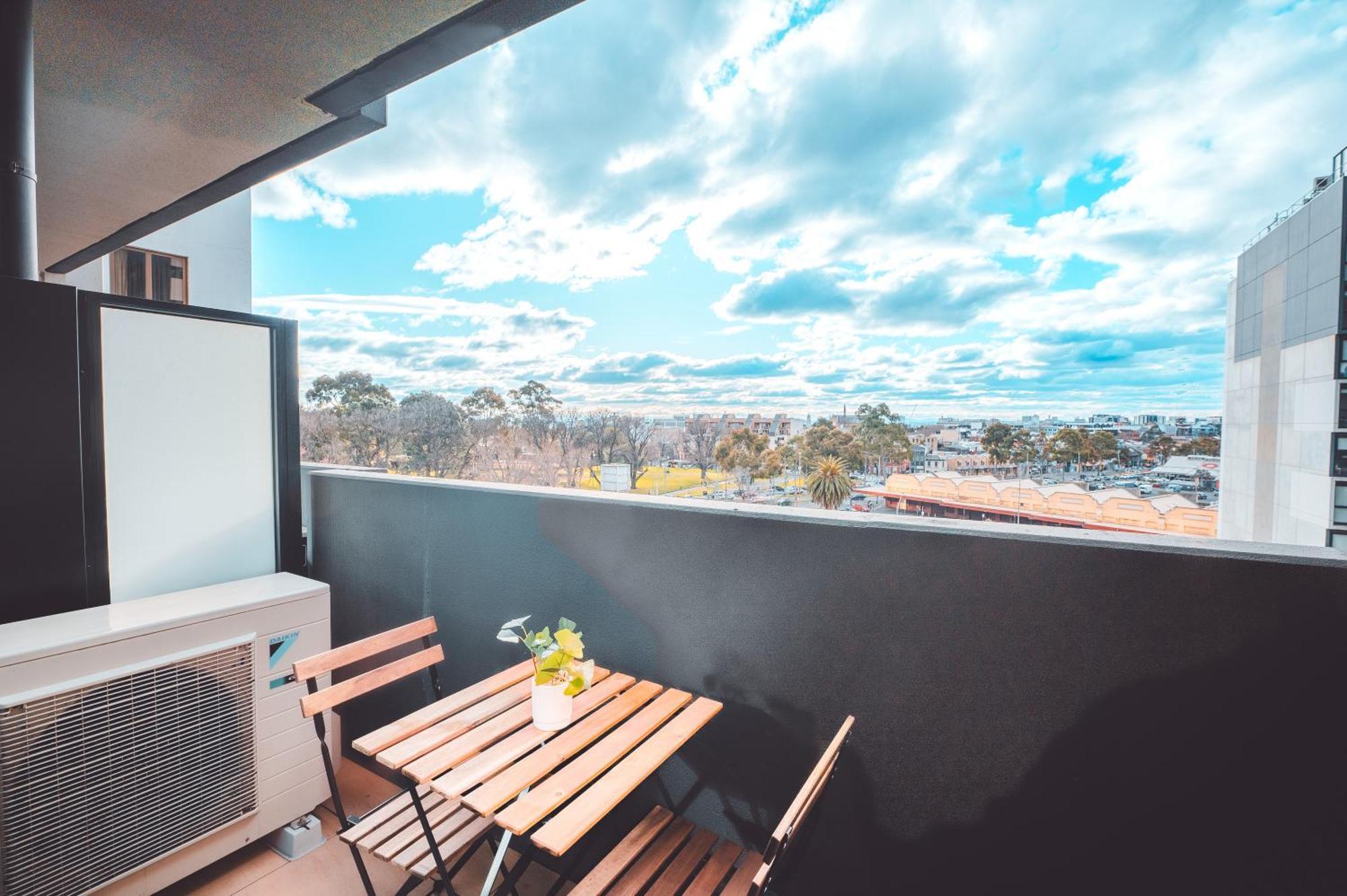Molly'S Little Apartments Melbourne Eksteriør bilde